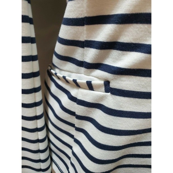 Only Women's Blue & White Two Buttons Long Sleeve Single Breasted Fitted Blazer - Picture 5 of 11